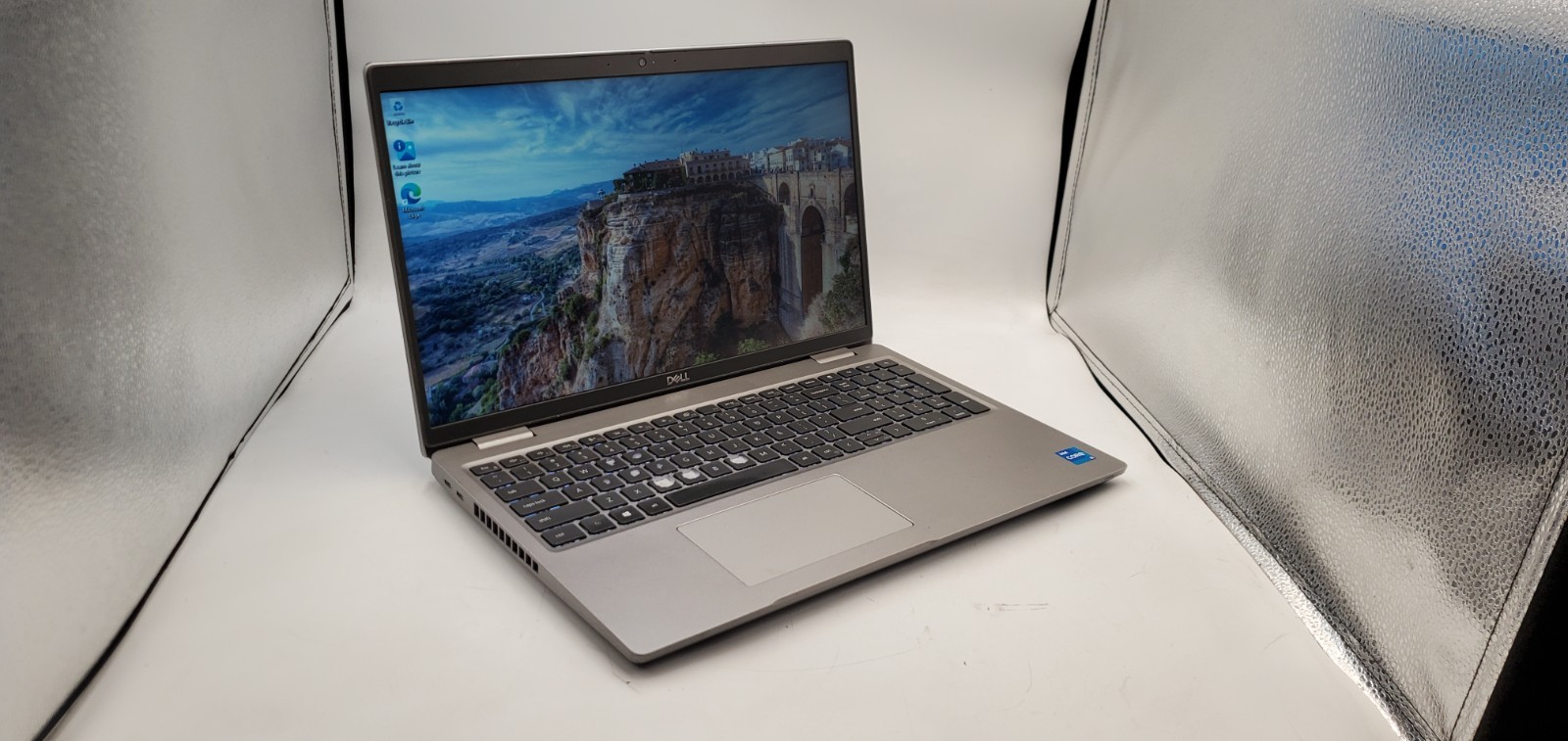 Dell Latitude 5521 Laptop i5-11th Gen 2.7GHz 8GB 128GB SSD BIOS Locked