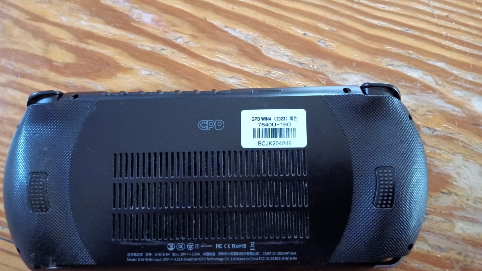 GPD Win 4 2023 7640U Handheld Gaming PC 16gb Ram (NO SSD)