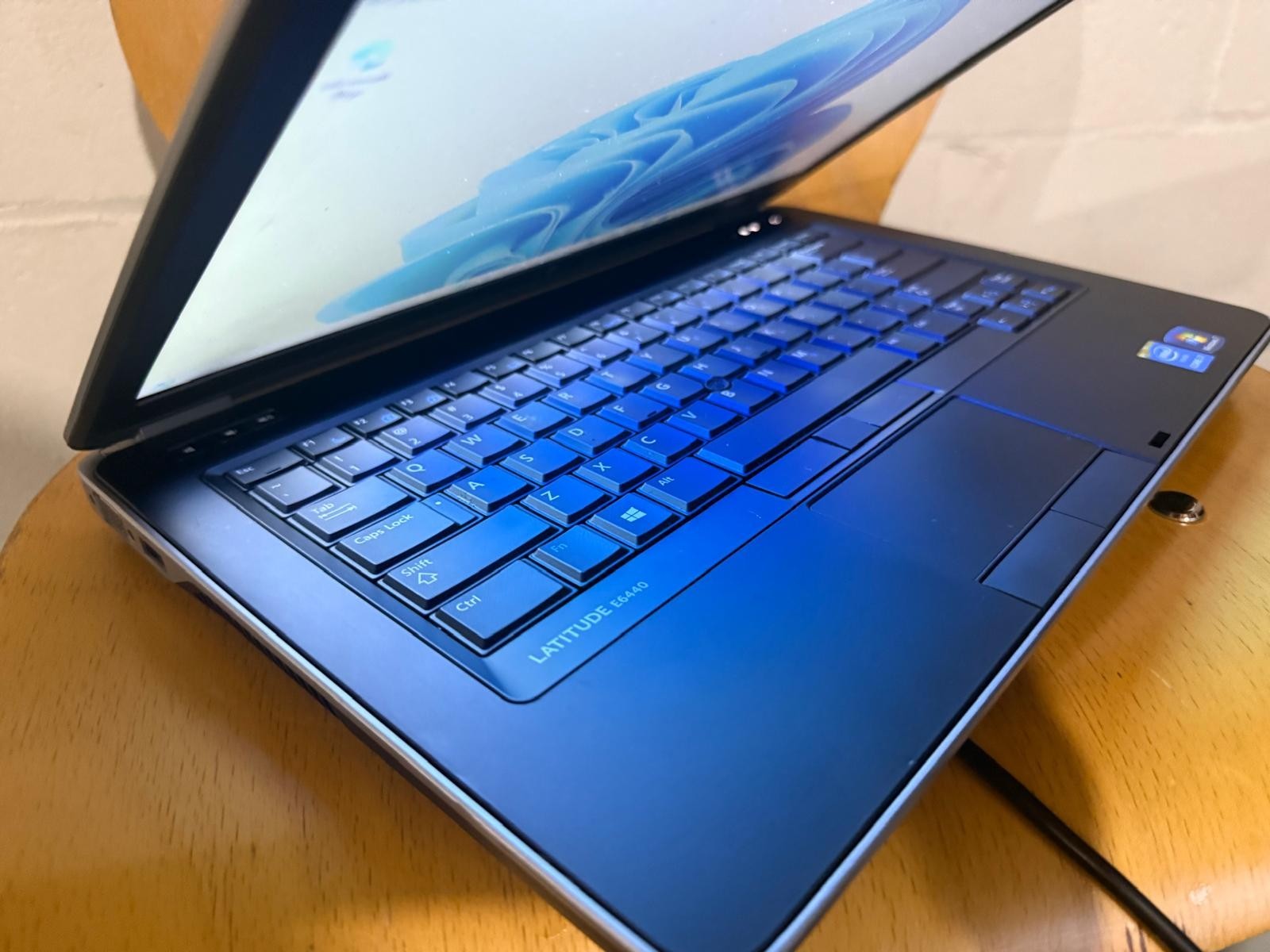 Dell Latitude E6440 Core i7-4610M 3.00GHz 8GB RAM 128GB SSD Win 11 Pro WEBCAM