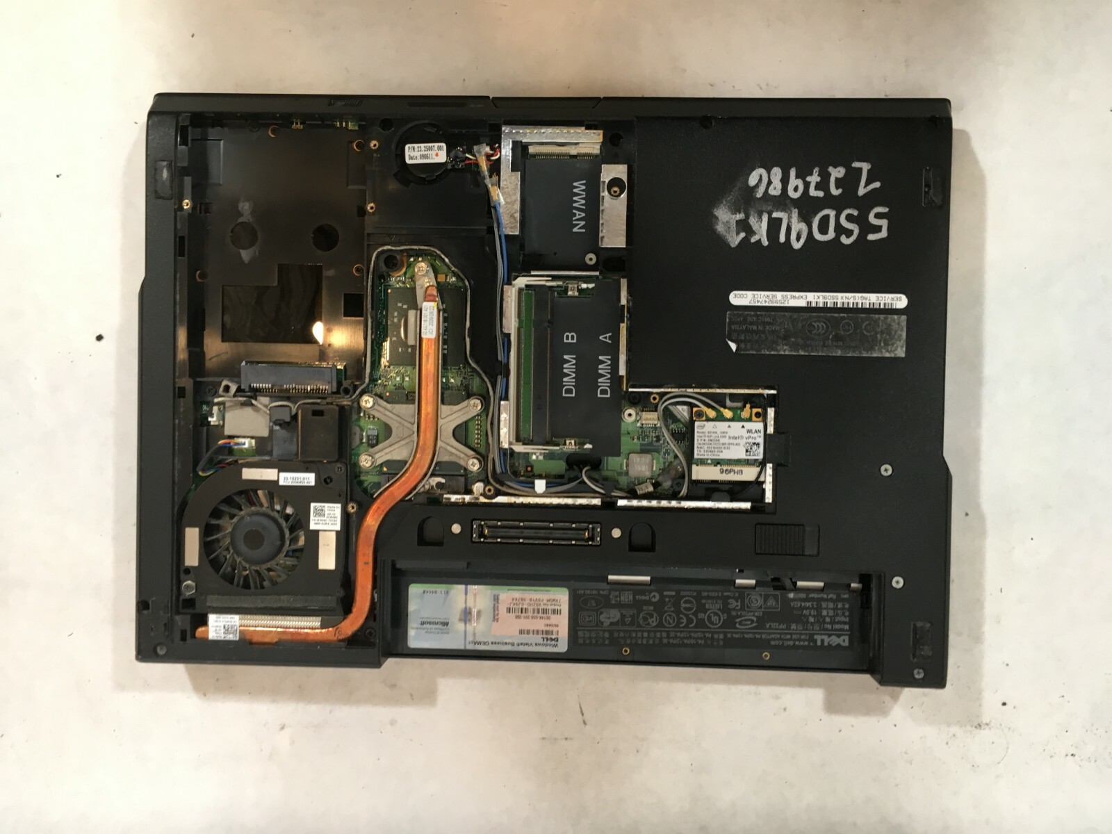 Dell Latitude 5400 Powers On Missing Components Bare Bones For Parts- FT