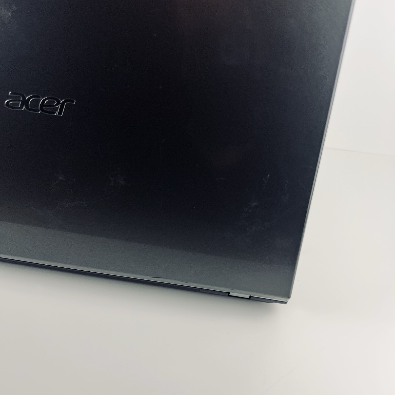 Acer Aspire VA70 V3-771-6605 Laptop Computer 300GB HDD i3-2348M @2.30GHz 4GB RAM