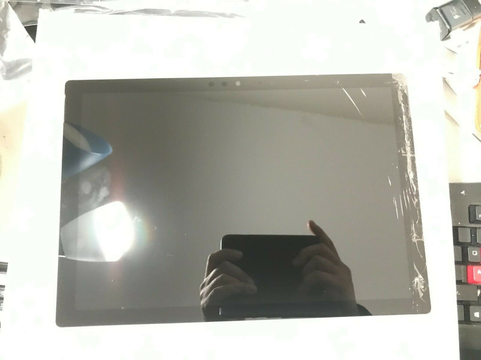 Surface Pro 6 Tablet i5-8250U 8GB 128GB SSD 12.3in Platinum Crack Screen #607