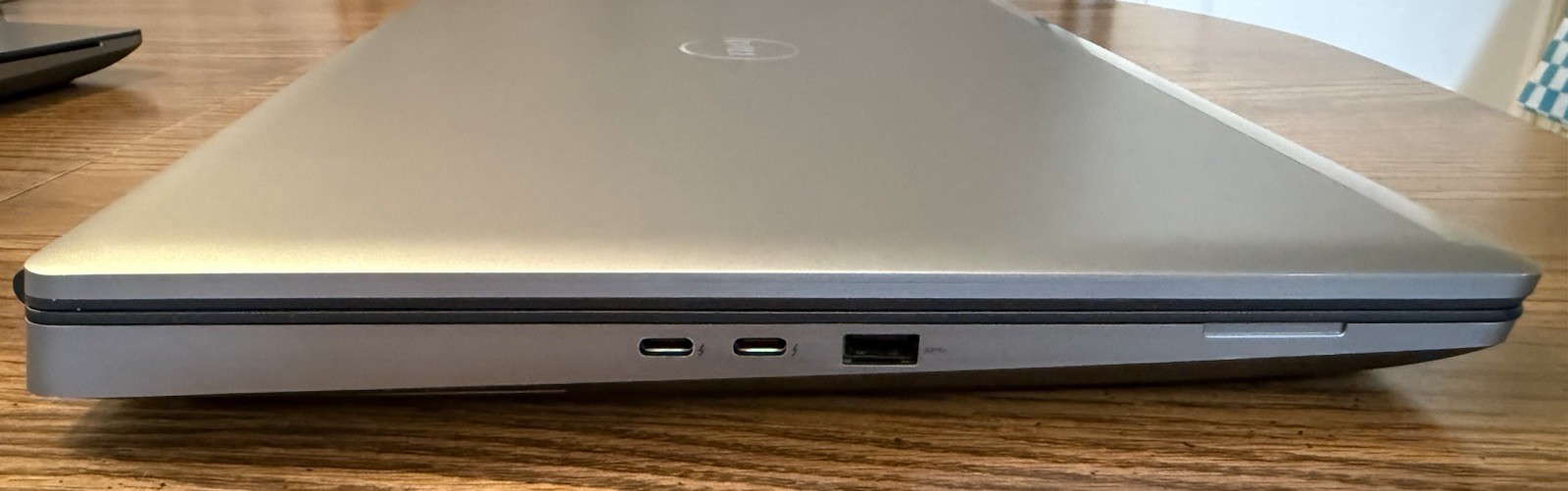 Dell Precision 7760 – i7 – RTX A5000 16GB GPU – 16 GB RAM – 512 GB SSD – 4K