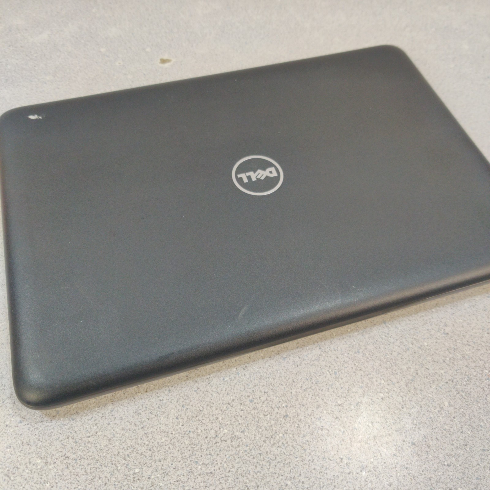 Dell latitude 3180 N4200 1.1GHz 4GB Ram NO SSD/OS/AC ADAPTER FOR PARTS BAD LCD