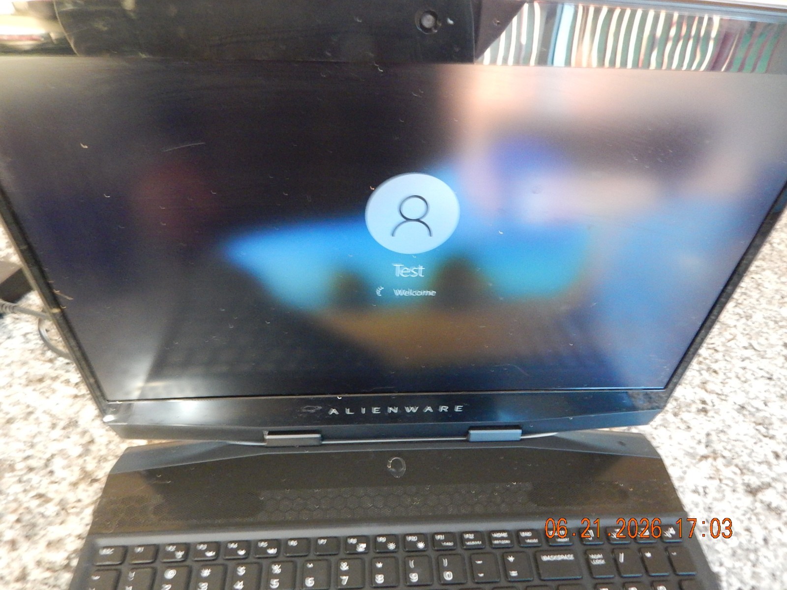Alienware M15 15″ INTEL I7 Windows 11 w/ Charger