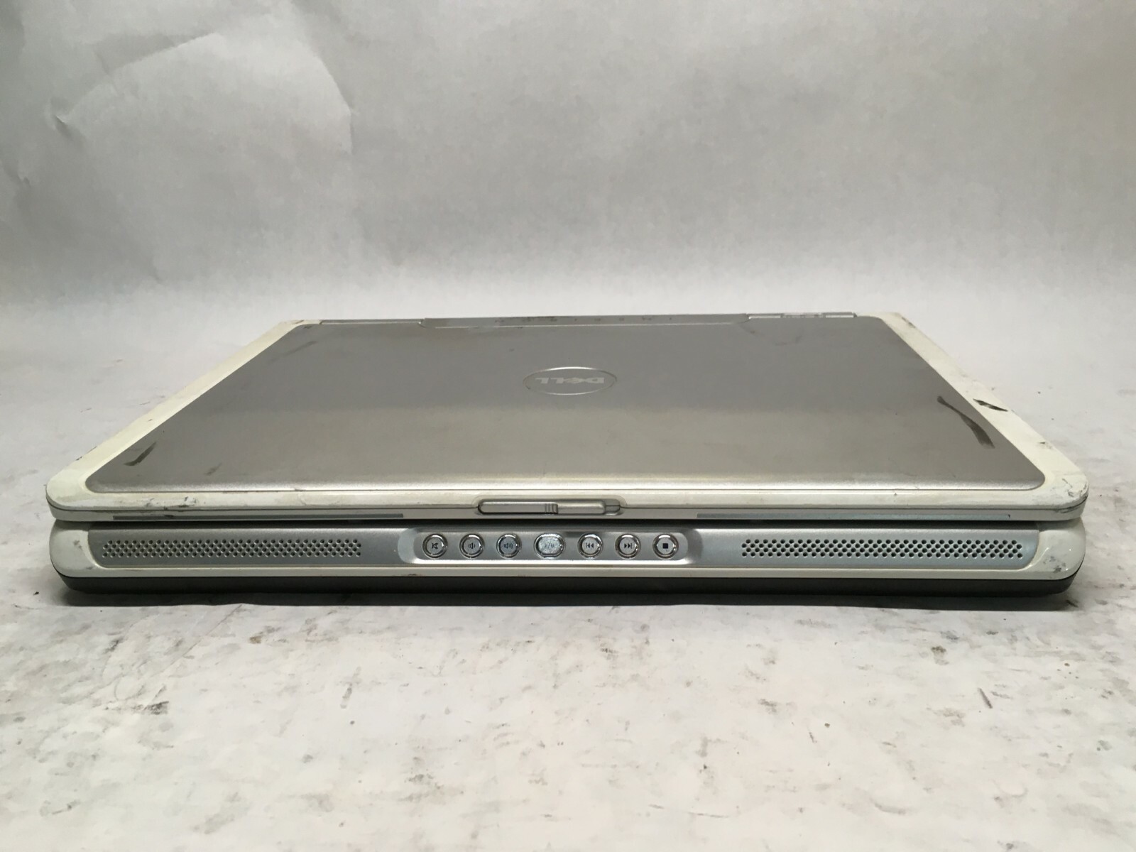 Dell Inspiron E1505 15″ [ AS IS / FOR PARTS] Intel Core Duo 1.73 GHz – JZ