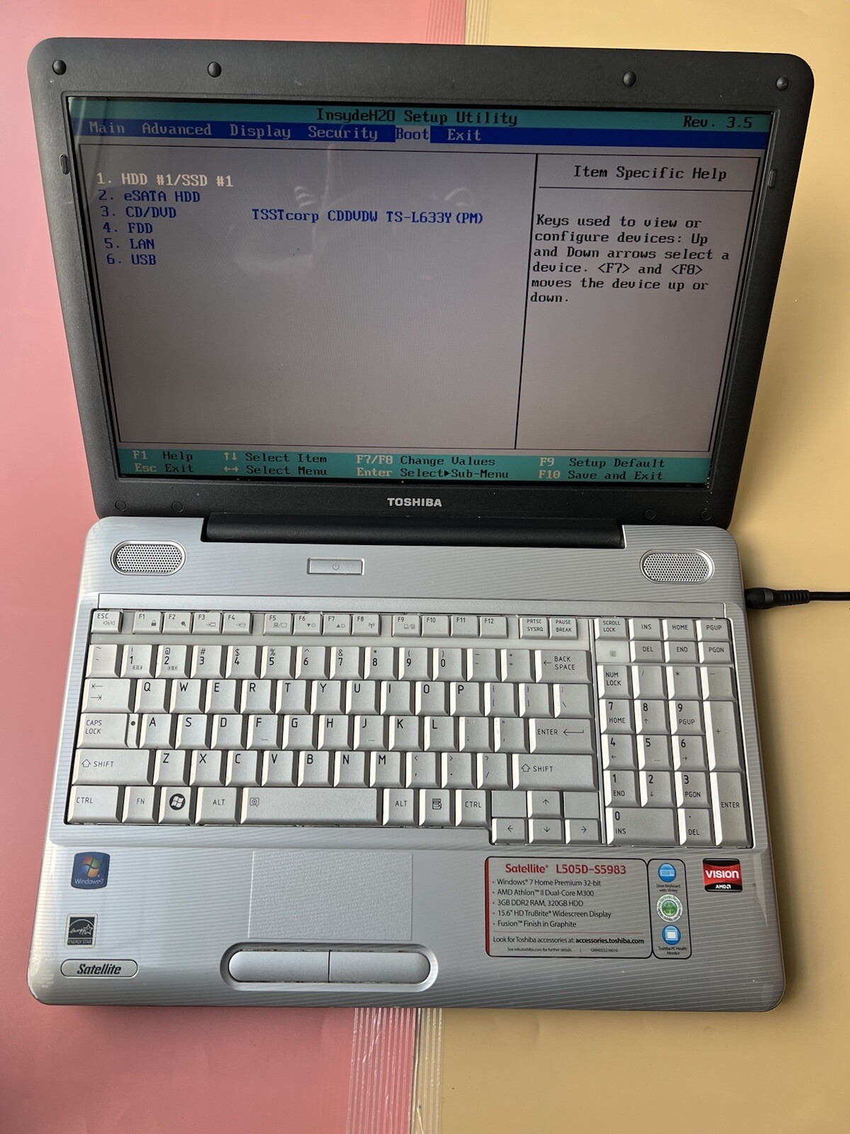 Toshiba Satellite L505D-S5983 AMD DUAL-CORE @ 2.0GHz 1GB RAM 0GB HDD PARTS