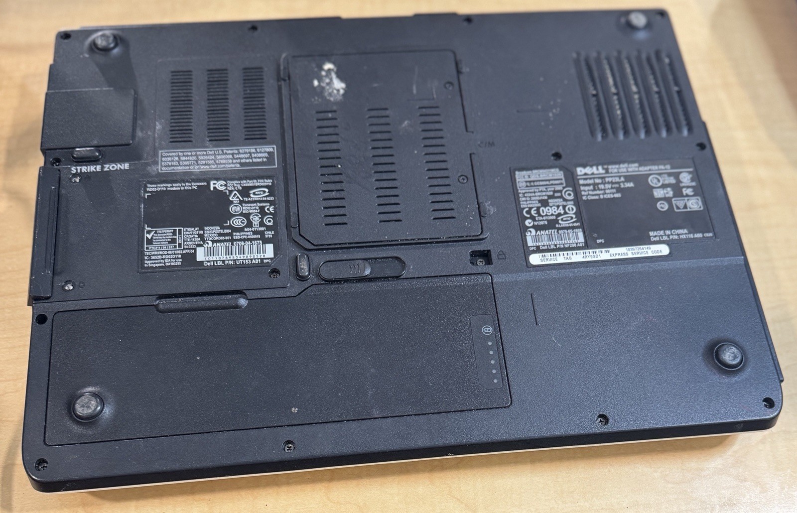 Dell Inspiron 1501 Laptop FOR PARTS / NOT WORKING As-Is