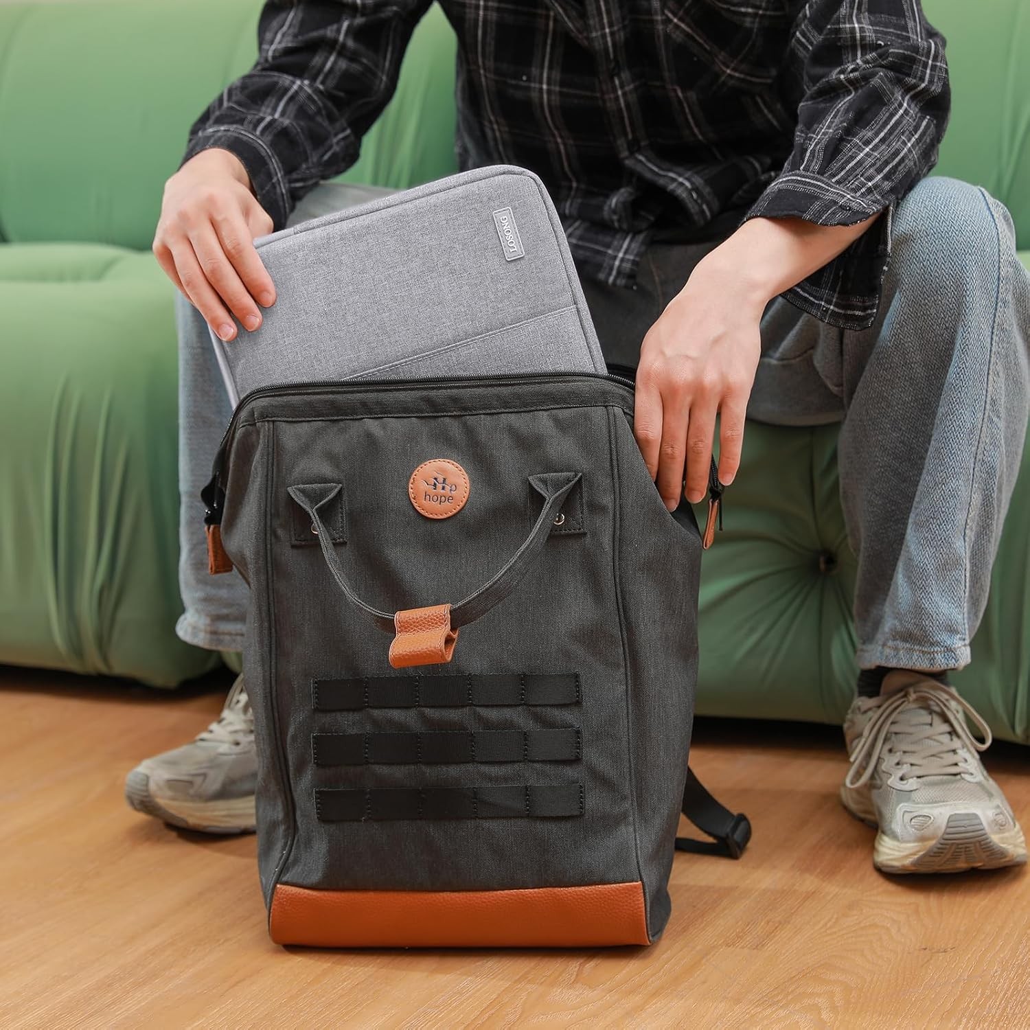 Portable Monitor Case 15.6 Inch, Protective Carrying Sleeve for 15.6 in Monitors