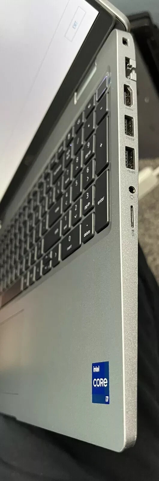 Dell Precision 3560 15.6″ FHD i7-1165G7 16GB 512GB NVMe NvidiaT500