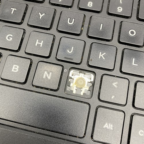 Dell Latitude 3541 Laptop AMD A6-6310 1.8GHz NO RAM NO HDD