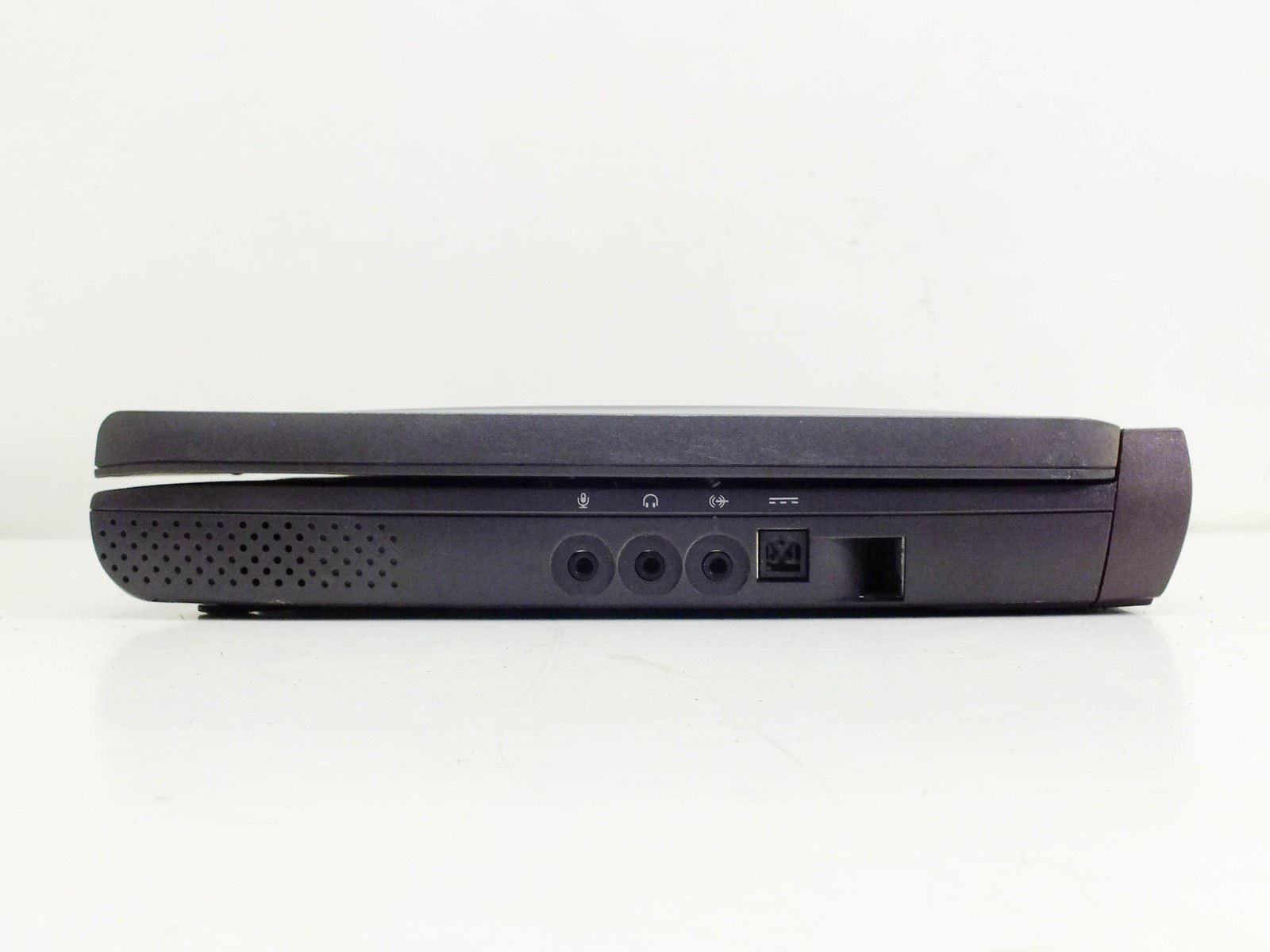 Dell 9321C PII 300MHz Laptop – Latitude CPi D266XT – Missing Parts + Damage