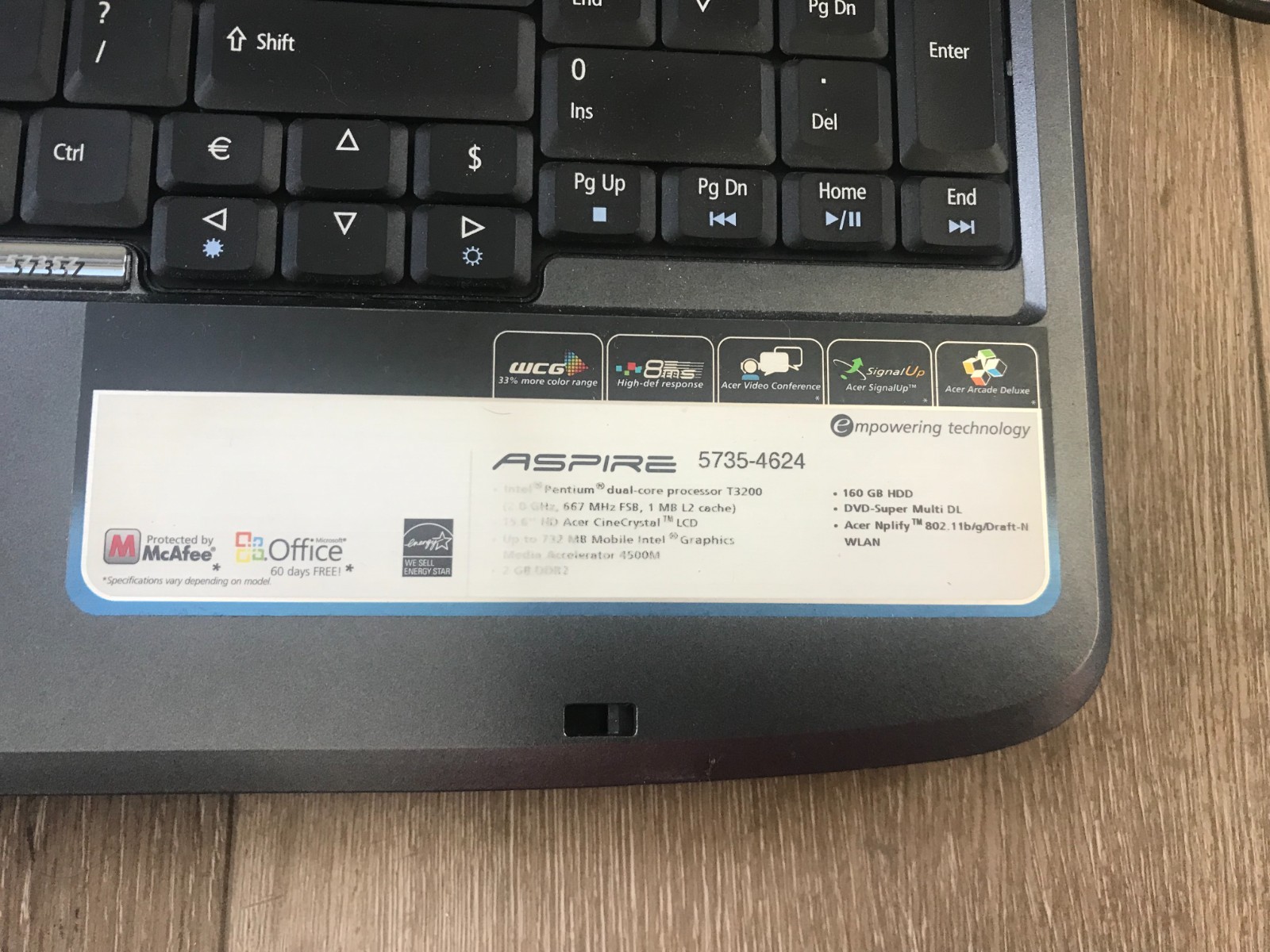 Acer Aspire 5735-4624 15.6″ Intel Pentium Dual T3200 2.00GHz 2GB RAM 160GB HDD