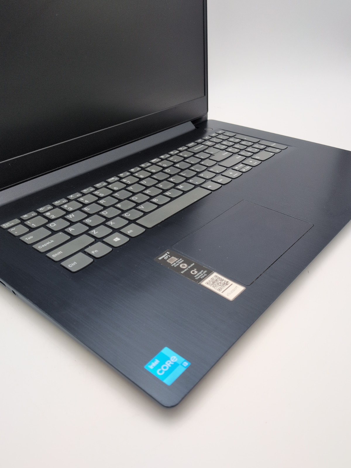 Lenovo IdeaPad 3 17ITL6 i3-1115G4 12GB 256GB NVMe Win 11 Pro Grade C