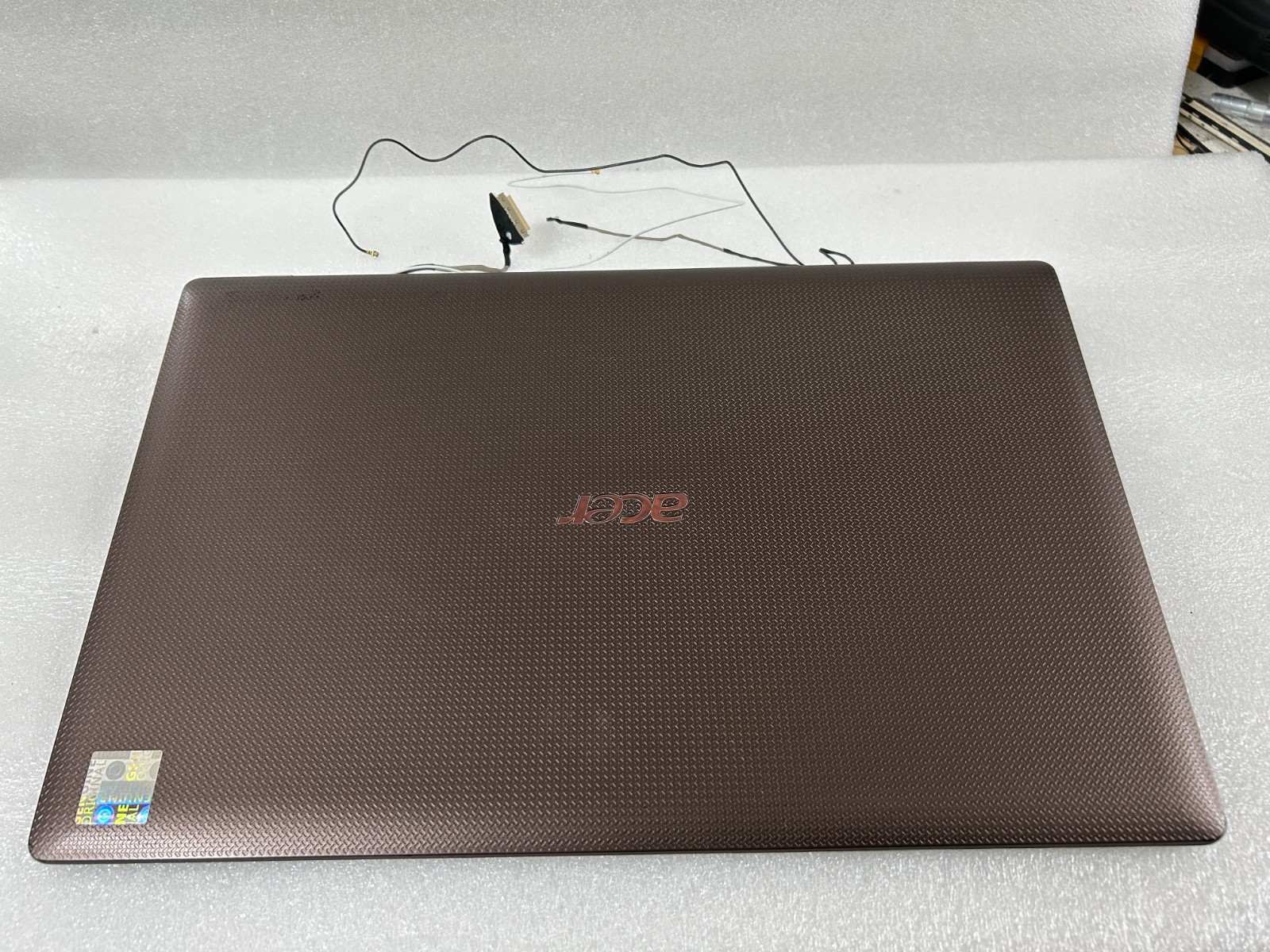 Genuine used Acer Aspire 5552-5498 Laptop Complete SCREEN ASSEMBLY Tested