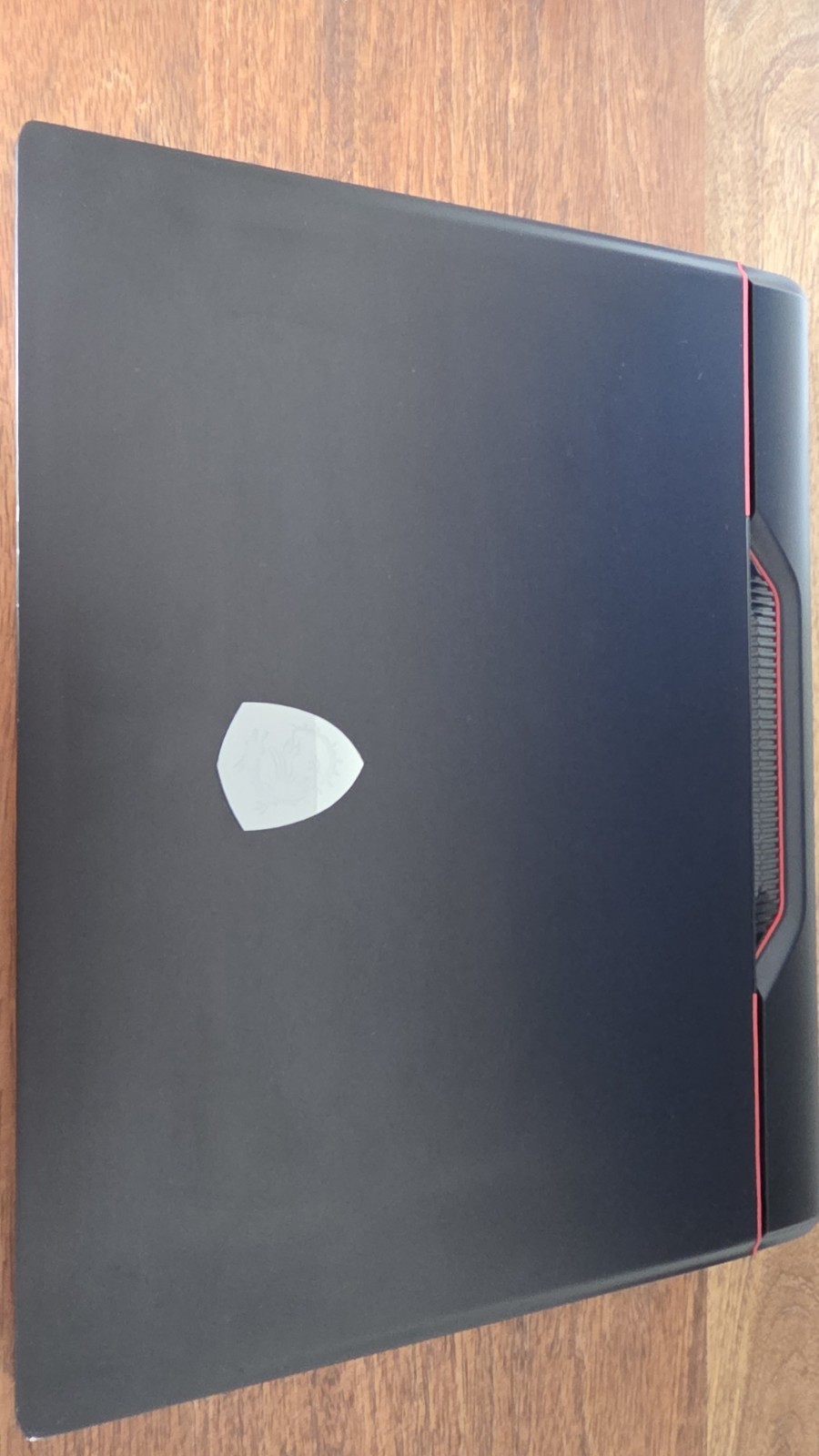MSI Raider GE78HX 13VH i9-13950HX RTX 4080 32GB 2TB SSD QHD+ 17″ Laptop
