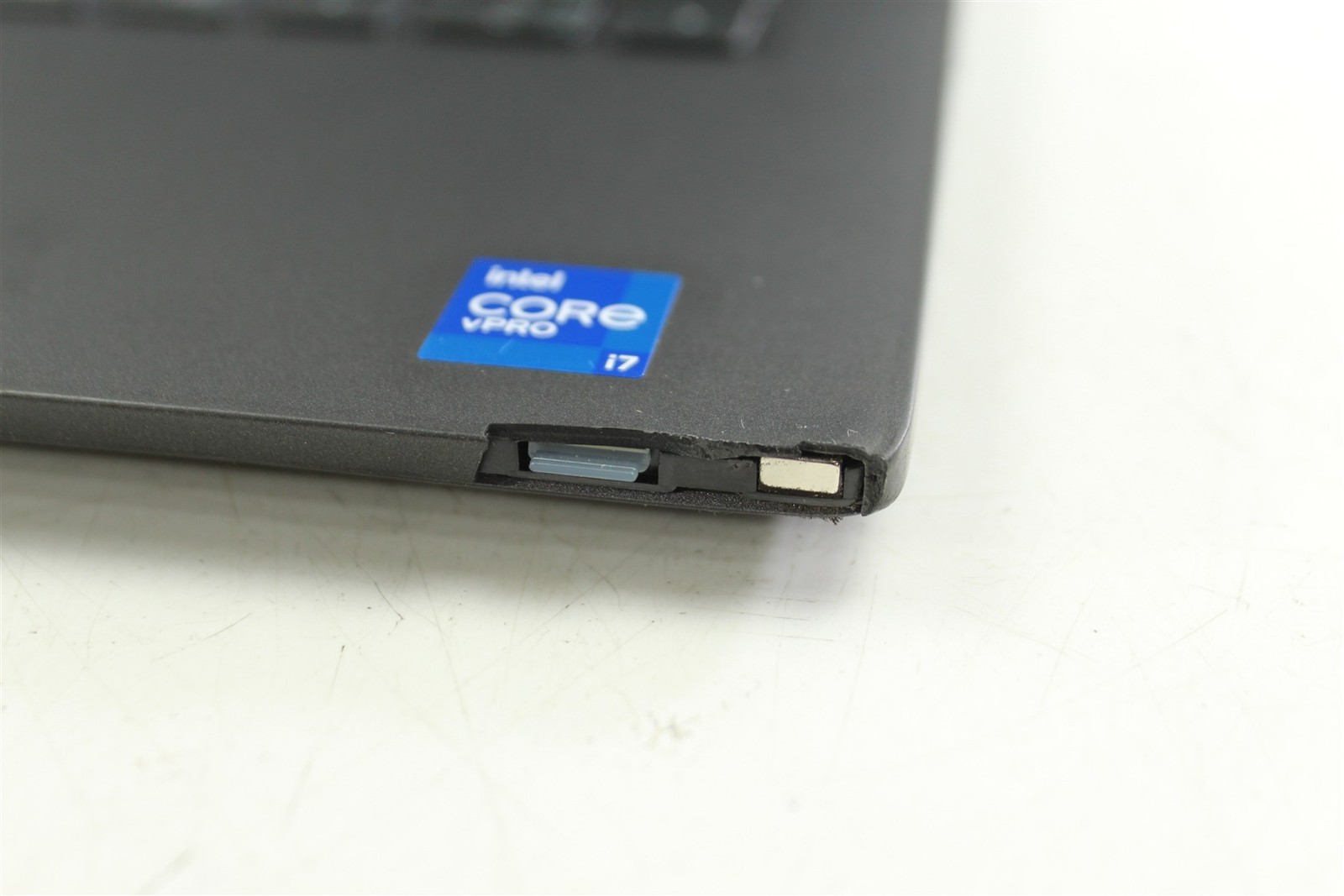 Dell Latitude 7420 14″ FHD Touch i7-1185G7 3.0GHz 256GB SSD 16GB RAM W11P
