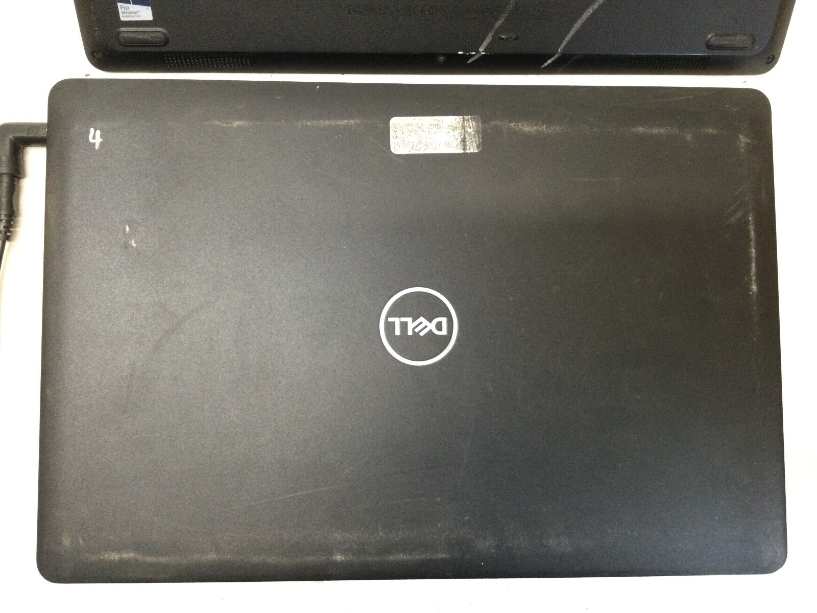 DELL LATITUDE 3580 – INTEL I3 – 4GB RAM – BOOTS TO BIOS – READ DESCRIPTION – BB!