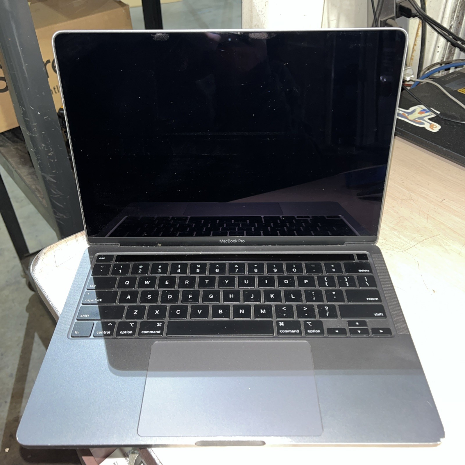 APPLE MACBOOK PRO 13″ 2020 CORE I7-1068NG7 2.3GHZ 16GB RAM 1TB SSD
