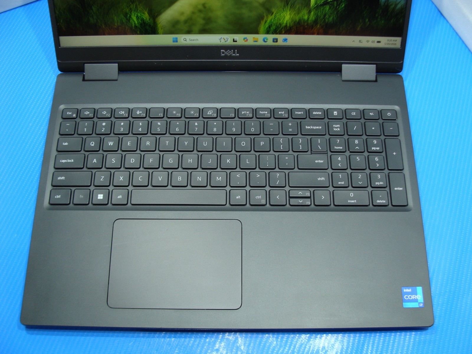 Dell Precision 7670 16″FHD+ i7-12850HX max4.8GHz 32GB 512GB RTX A1000 +Charger