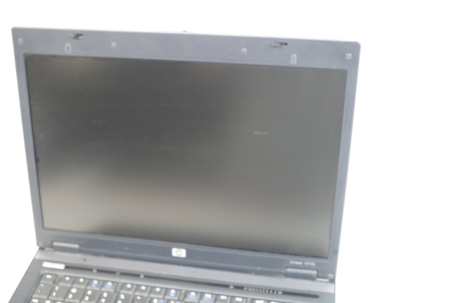 HP Compaq 6710b 15.4″ Core 2 Duo 2.0GHZ 4GB Ram No OS NO HD