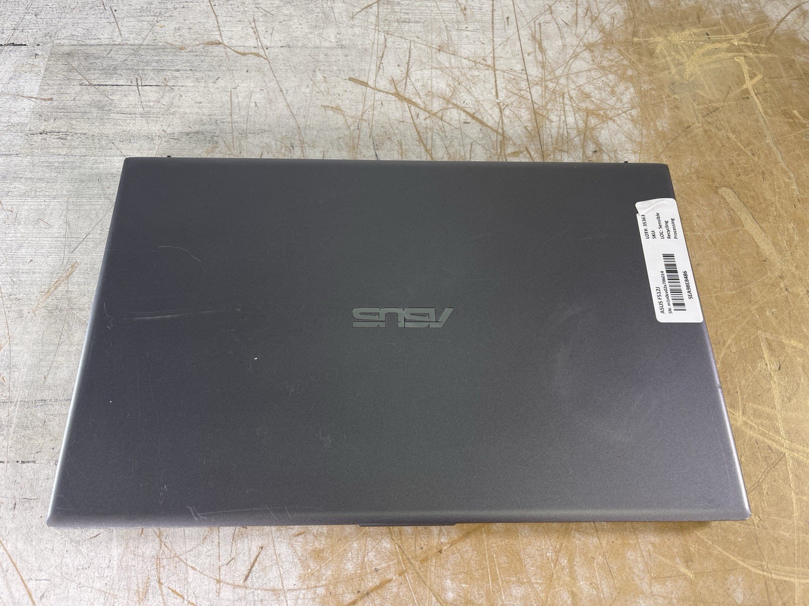 ASUS VIVOBOOK F512J i3-1005G1 @ 1.20 GHz, 12GB RAM, NO HDD/OS