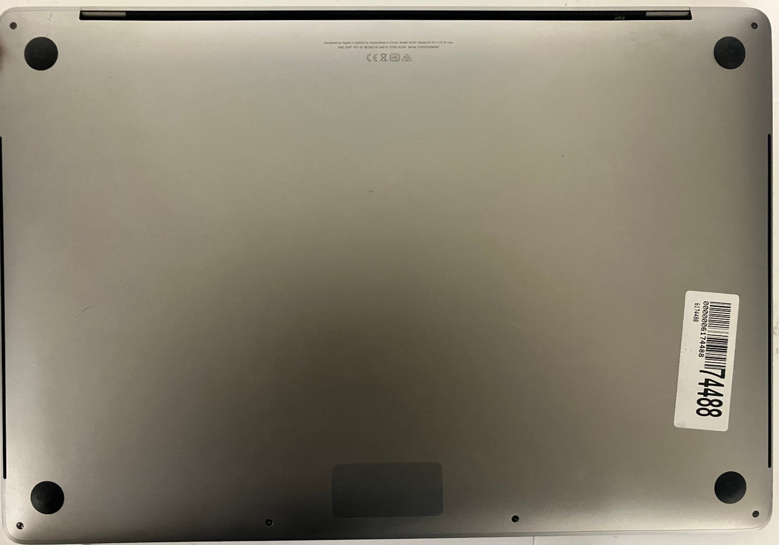Apple MacBook Pro A2141 16″ AMD Radeon Pro 5500M 2.3GHz Intel i9-9880H 32GB 1TB