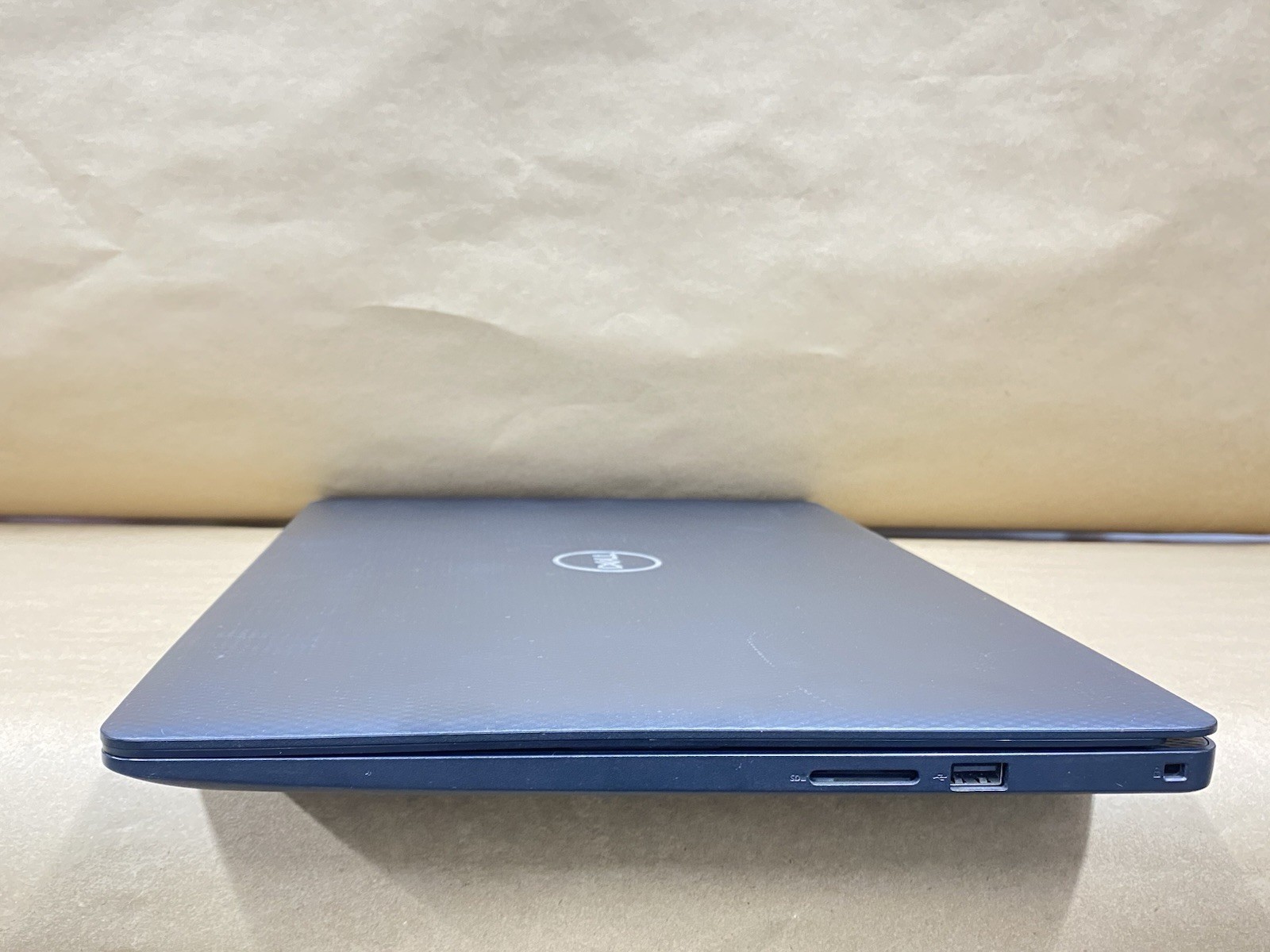 Dell Inspiron 3593 – 16″ HD – Touch – i3-1005G1 – 8GB – 256GB – Win 10 – READ