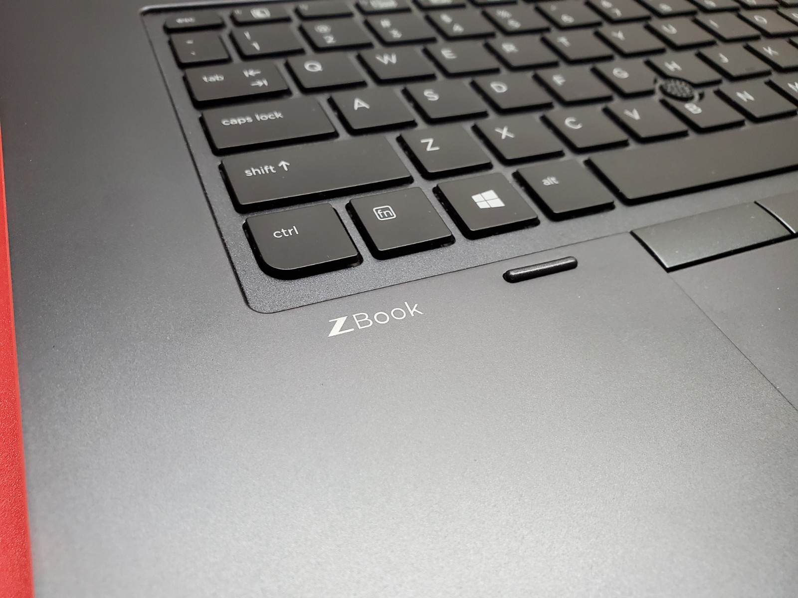 HP ZBook 17 G3 Xeon E3-1535M v5 16GB 512GB SSD + 1TB HDD Win 11 Pro Workstation
