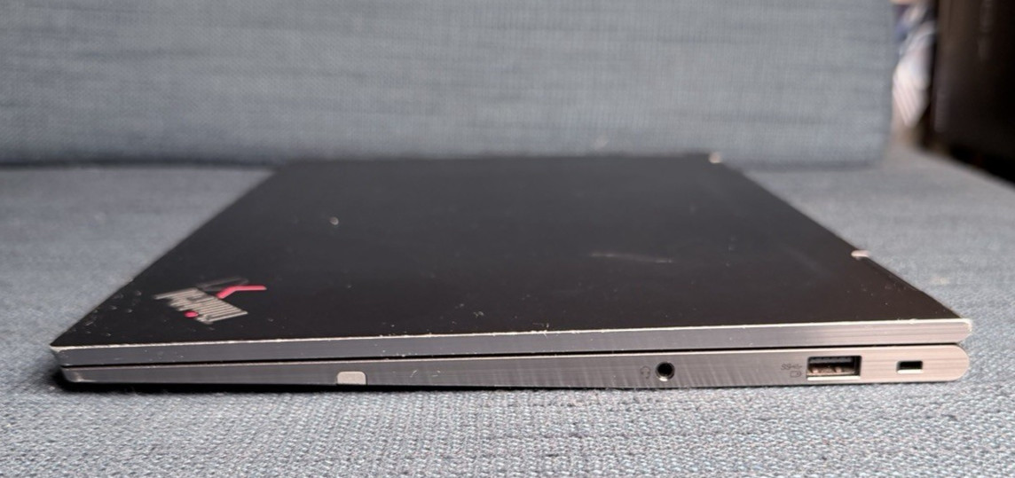 Lenovo Thinkpad x1 yoga gen 6 laptop | i7-1185G7| 32GB| 512GB| Touch| Win11|