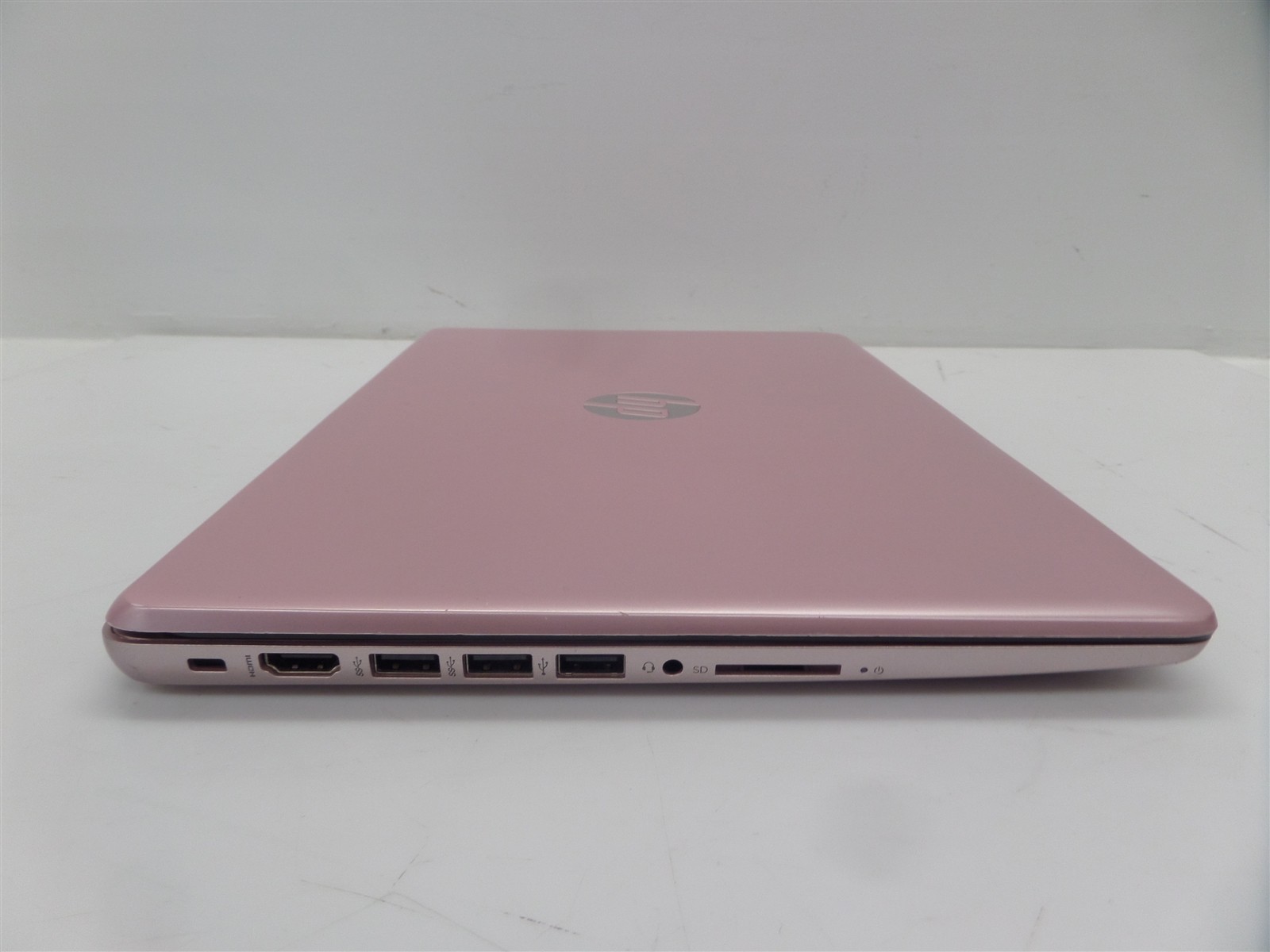 HP Stream 14-ds0040nr 14″ Laptop A4-9120e 1.5GHz CPU 4GB RAM 32GB eMMC Win10