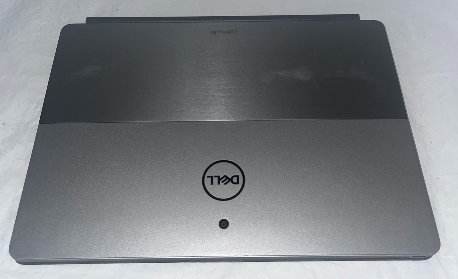 Dell Latitude 7200 2-in-1 12.3″ i7-8665U@1.9GHz, 16GB RAM, 512GB M2, W11P *READ*