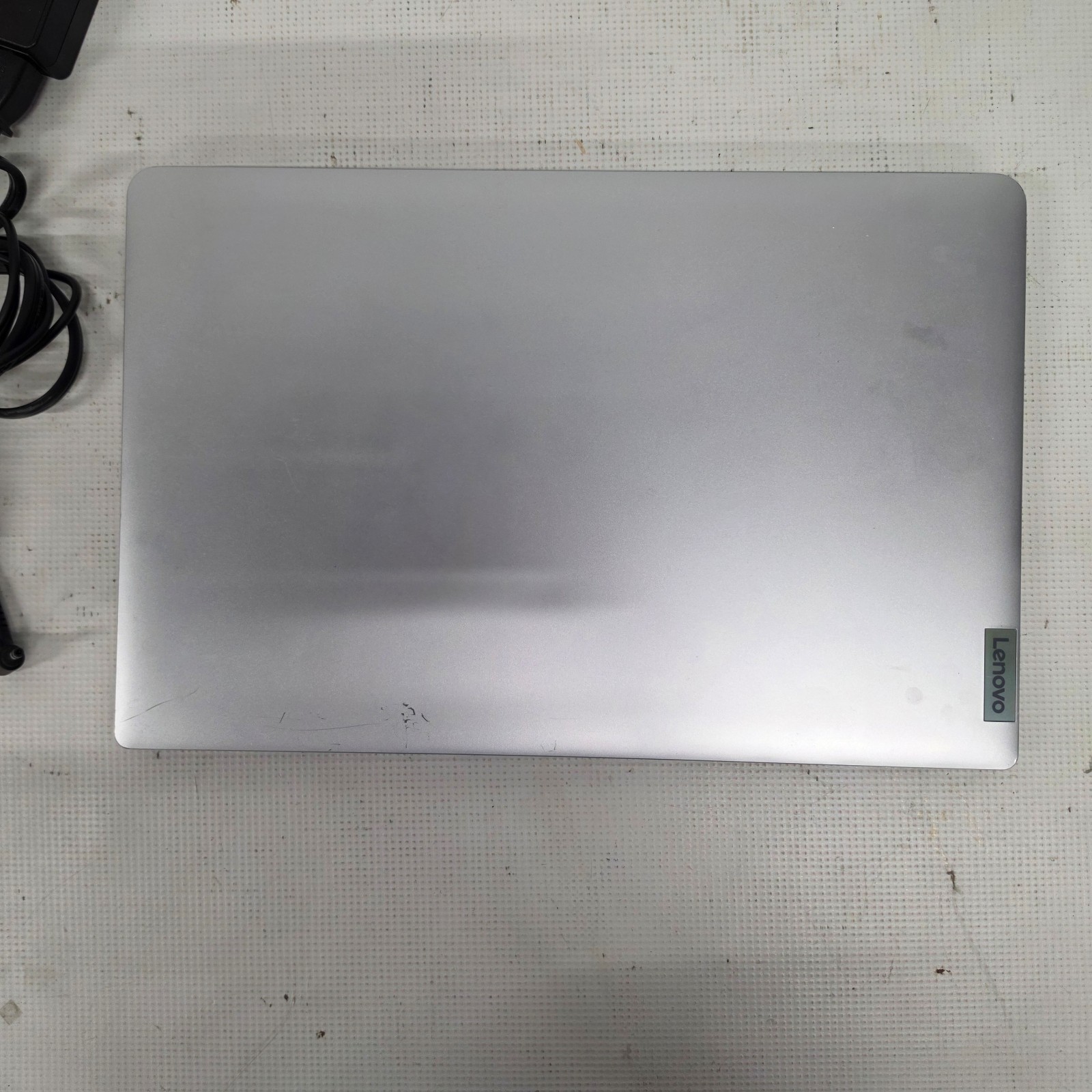 Lenovo Ideapad 1 15iau7 Win11H 15.6″ Touch Laptop 256GB SSD 1.2Ghz i3-1215u