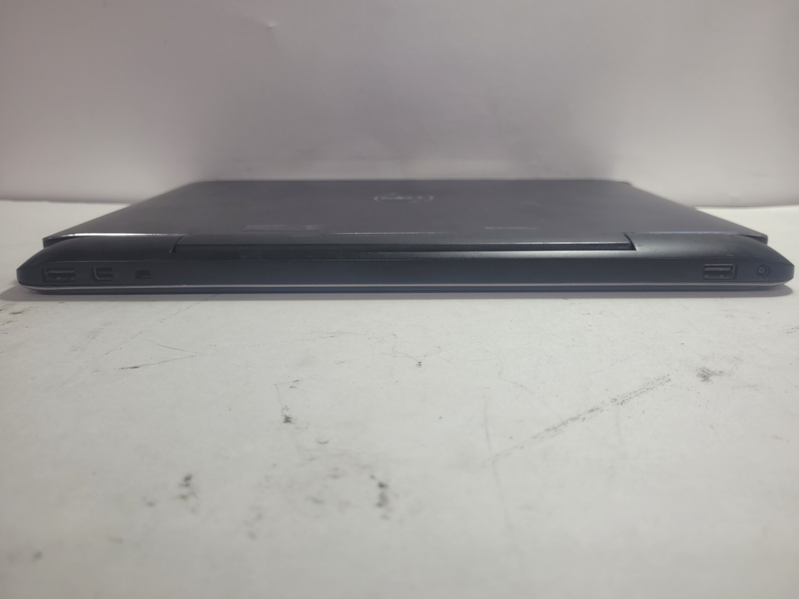 Dell Latitude 7350 P58G Unknown Specs 13.3″ Laptop for Parts/Repair *READ #0275