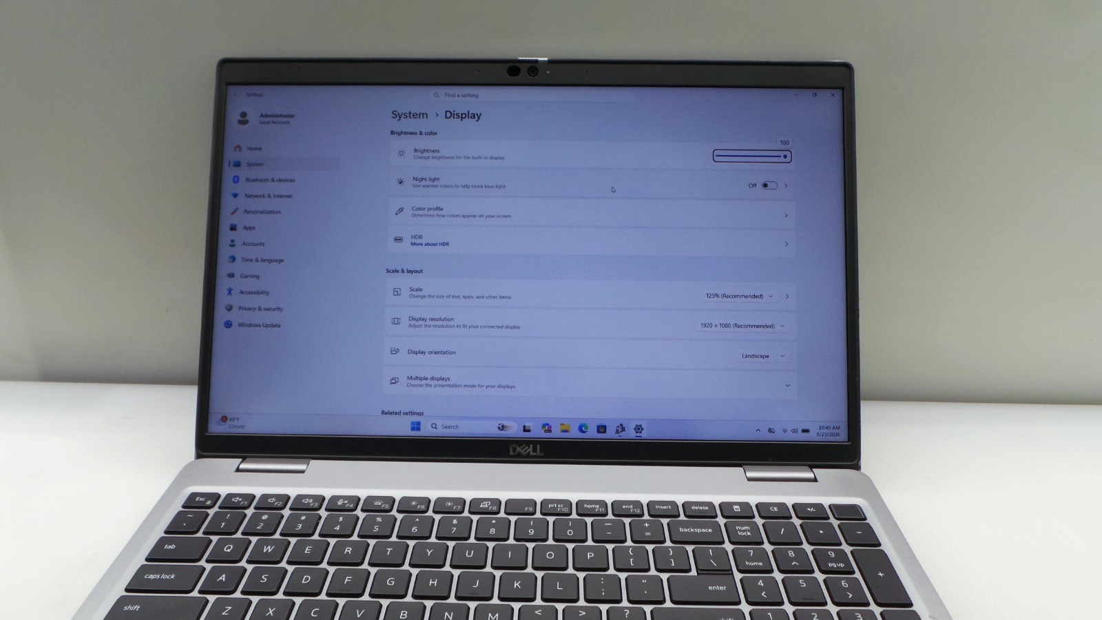 Dell Latitude 5520 15.6″ | i7-1165G7 2.80GHz | 16GB RAM 512GB NVMe | WIN 11 PRO