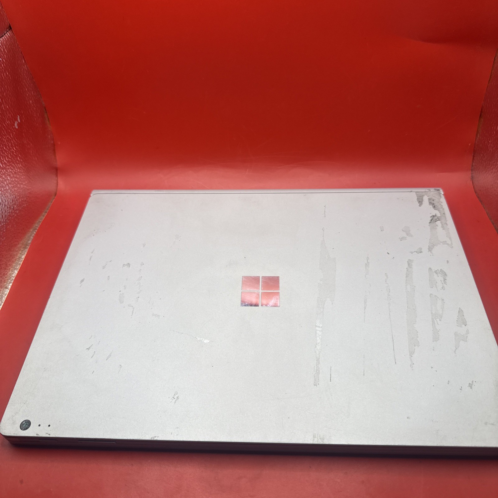 Microsoft Surface Book 1703 i5 13.5″ 128gb 8gb For Parts Only