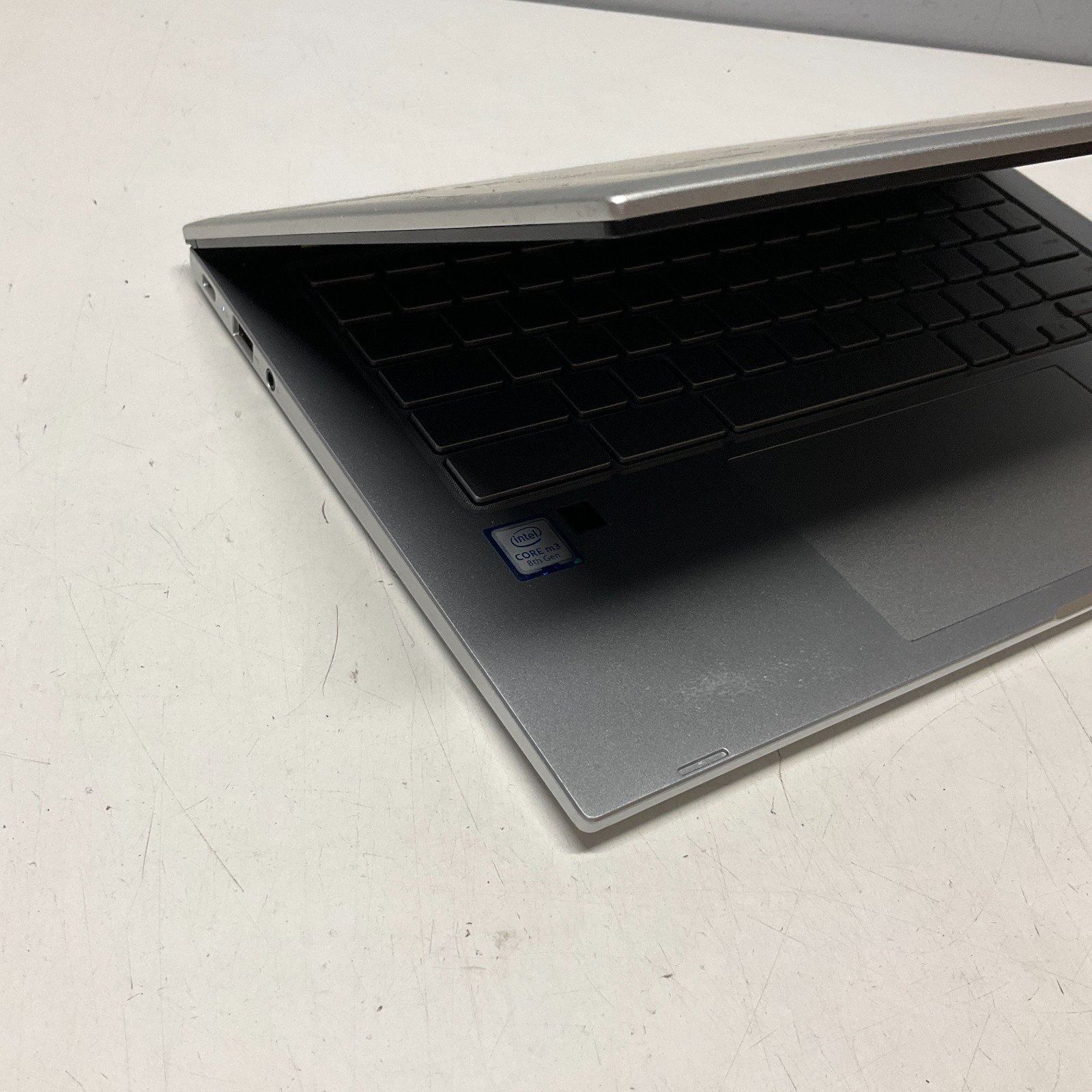 ASUS Chromebook (C425T) 14” Laptop | Intel Core m3-8100Y | 8GB RAM | 64GB HDD