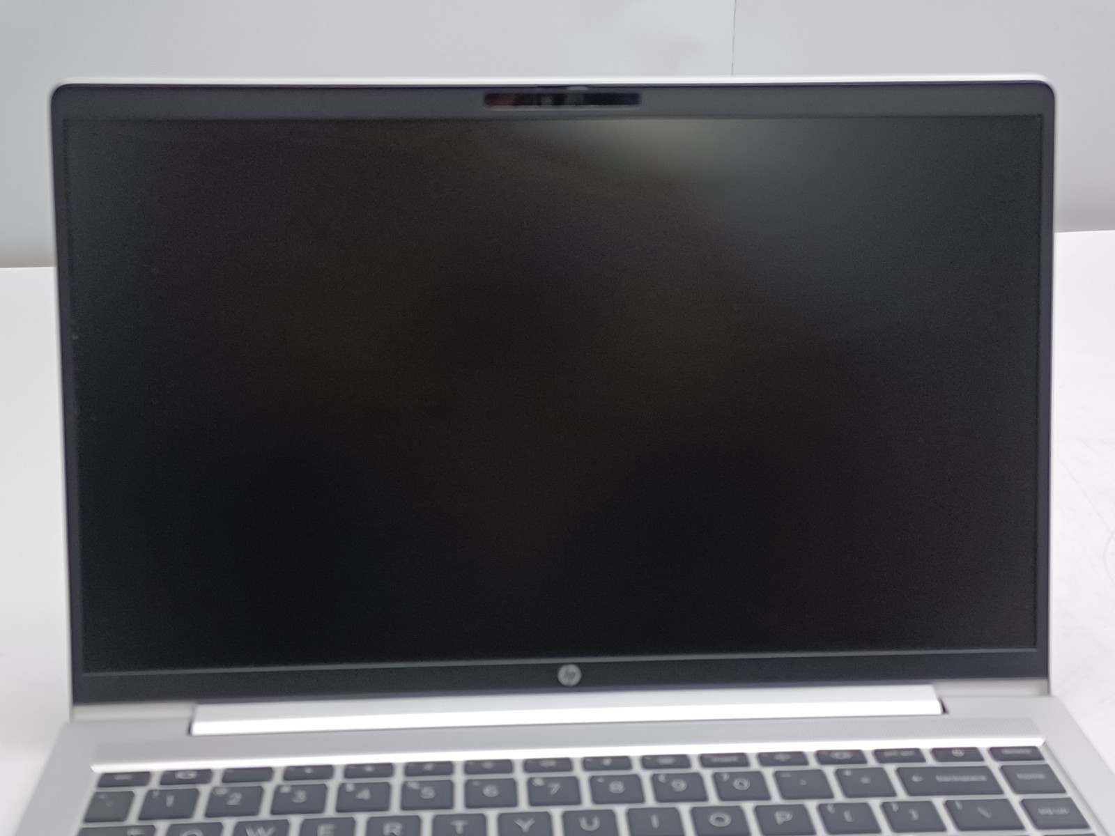 HP ProBook 440 G10 i7-1355U, NO RAM NO SSD NO OS NO CHARGER, For parts/Repair