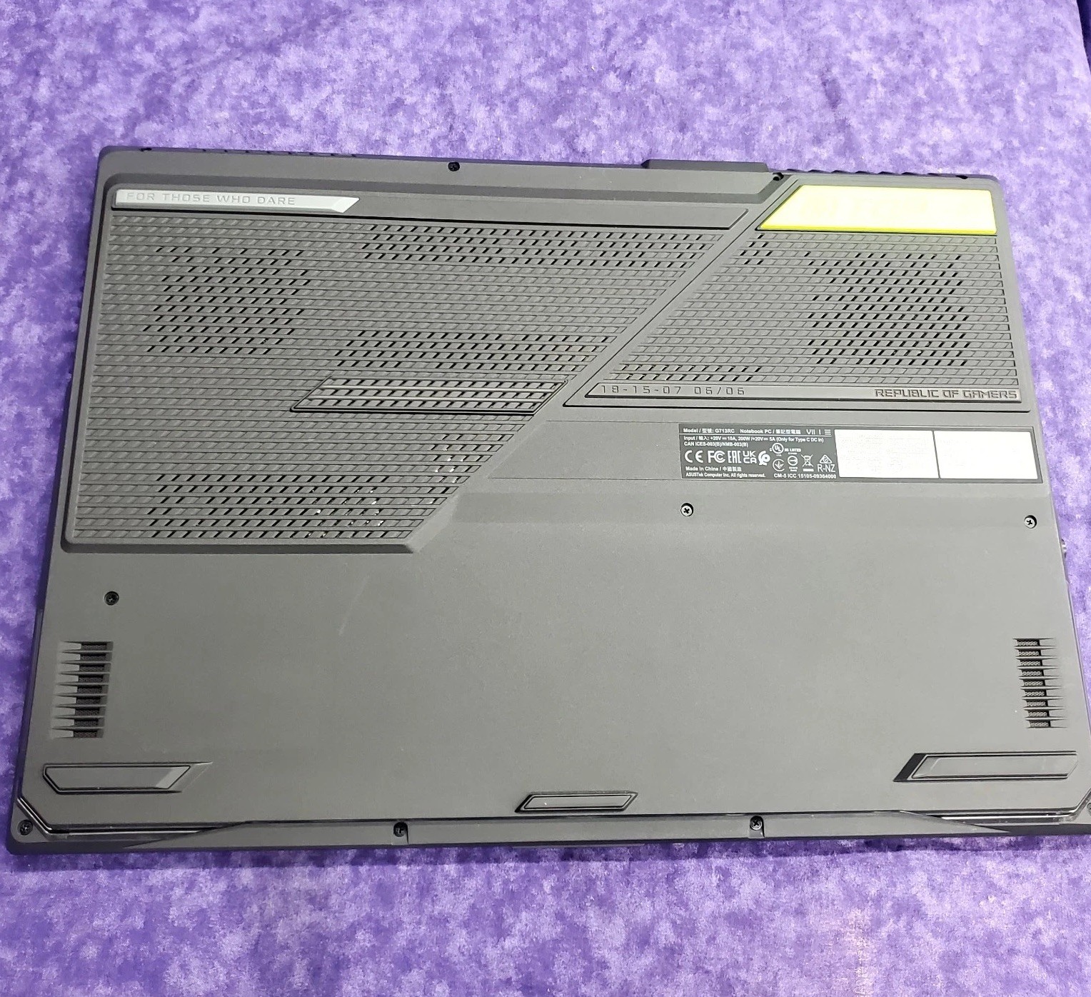 💥OPEN BOX💥ASUS ROG STRIX G17 | G713RC-RS73 | AMD RYZEN 7 6800H | 512GB | 16GB