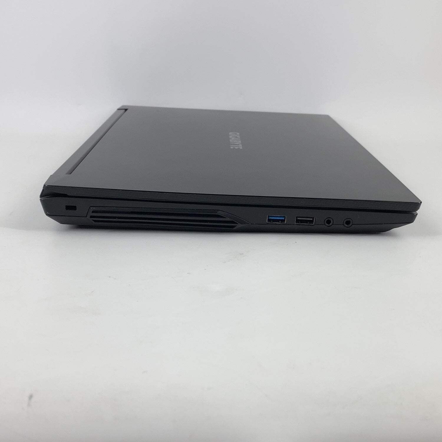 Gigabyte G5 KD 15.6″ i5-11400H 2.7GHz 16GB RAM 512GB SSD GeForce RTX 3060