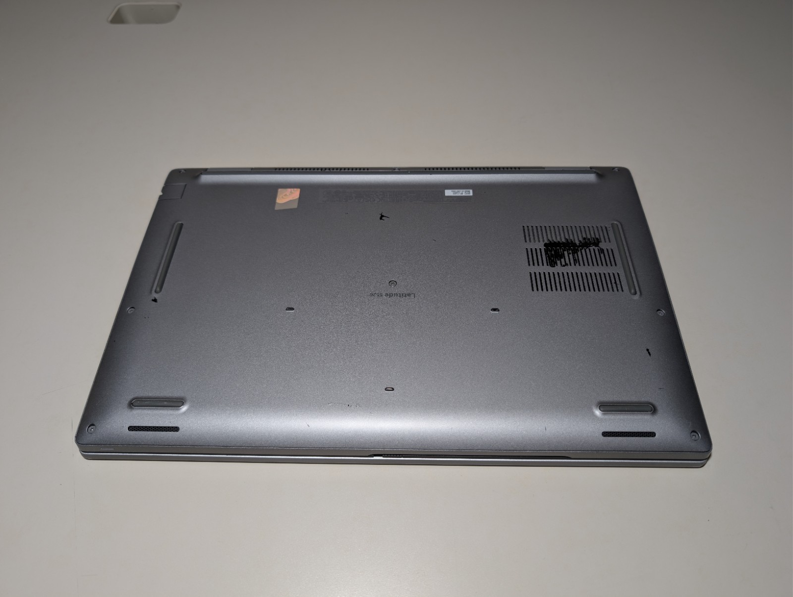 15″ Dell Latitude 5520 TouchScreen | i7 11th 16GB RAM 512GB SSD | FHD NVIDIA
