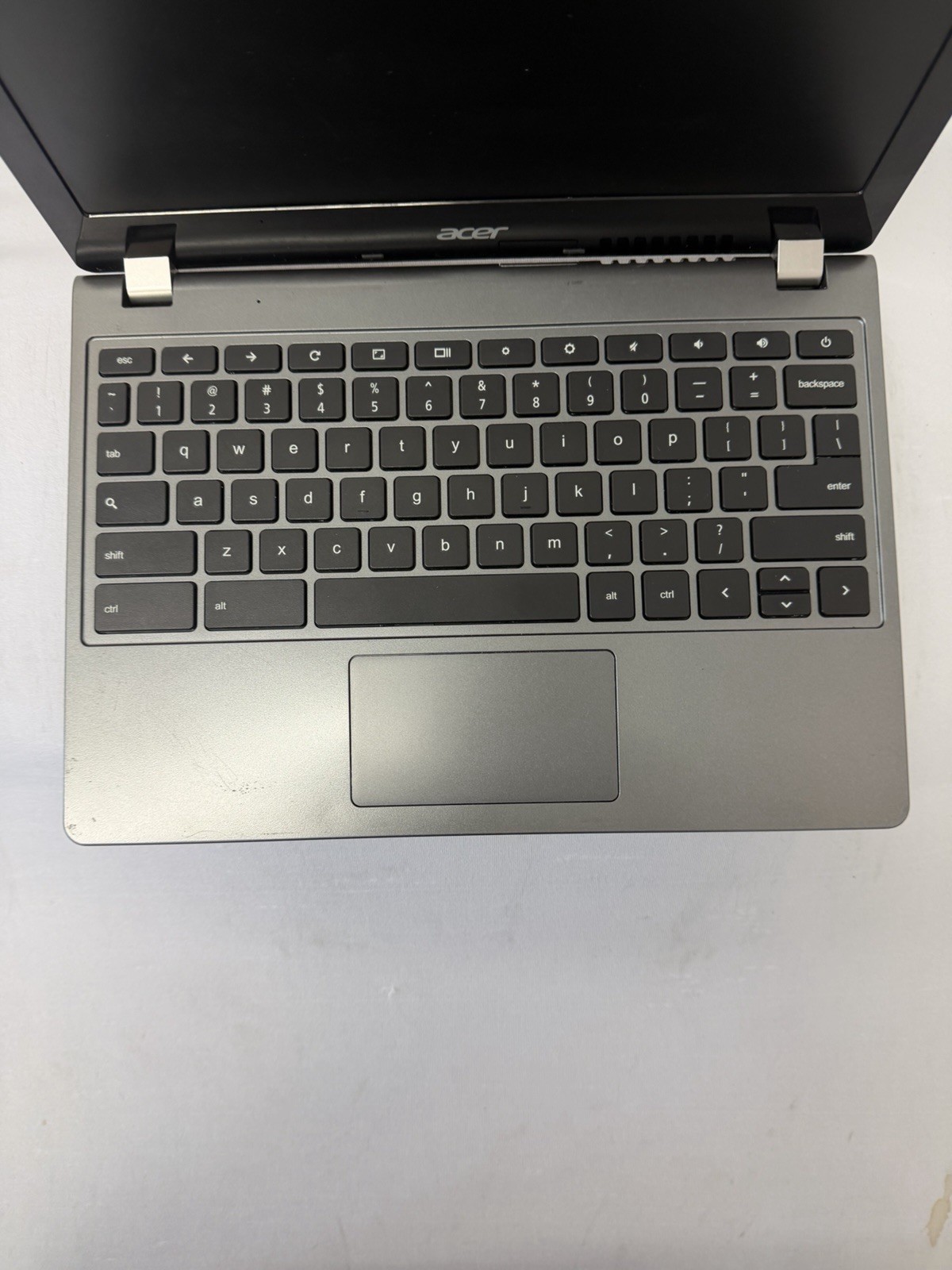 Acer Chromebook C740-C4PE Laptop – Good Screen – Intel Celeron 3205U – Read Des