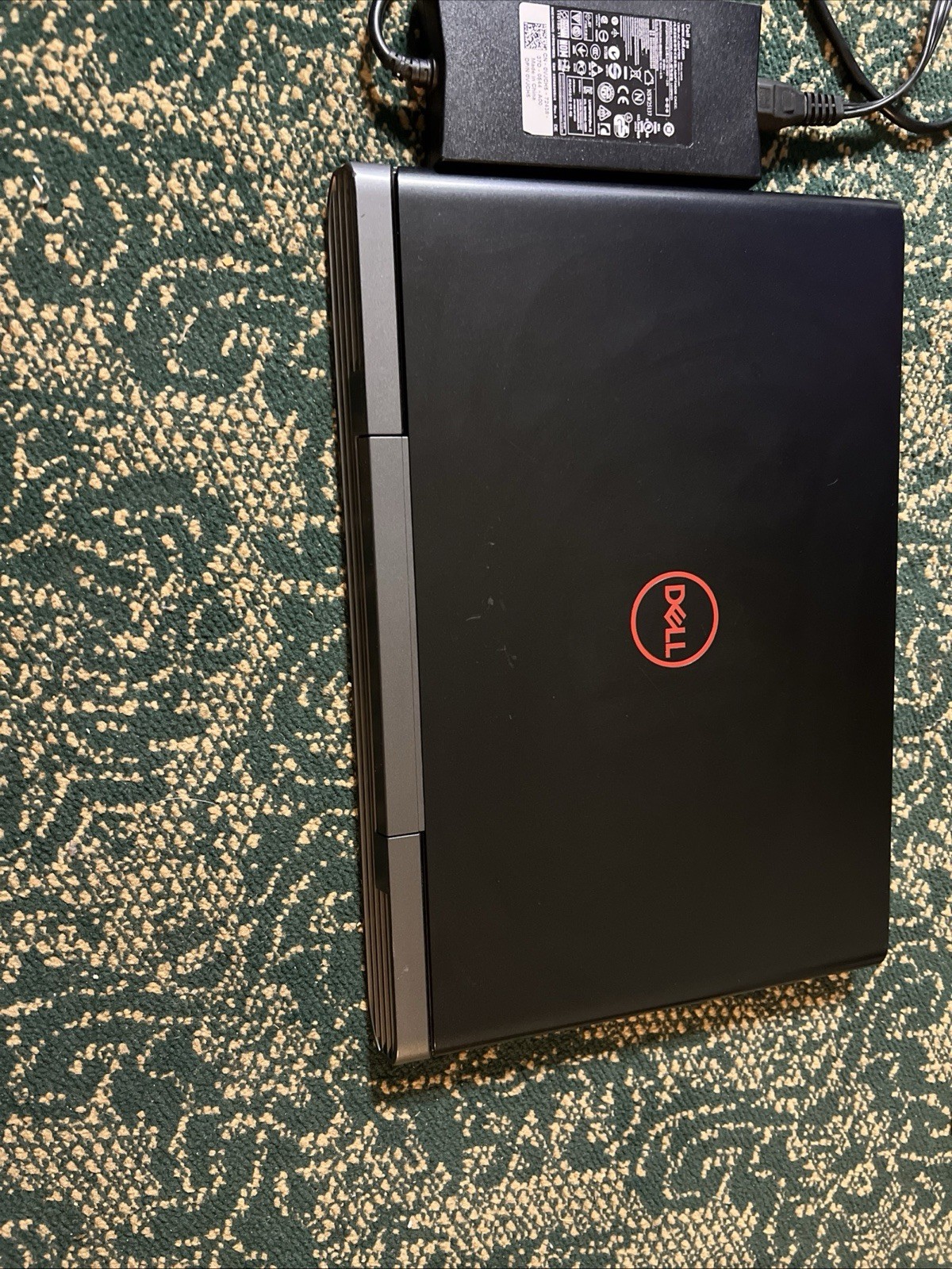 Dell Inspiron 15 7577 Gaming Laptop i7-7700HQ 512GB SSD 16GB GTX Win10