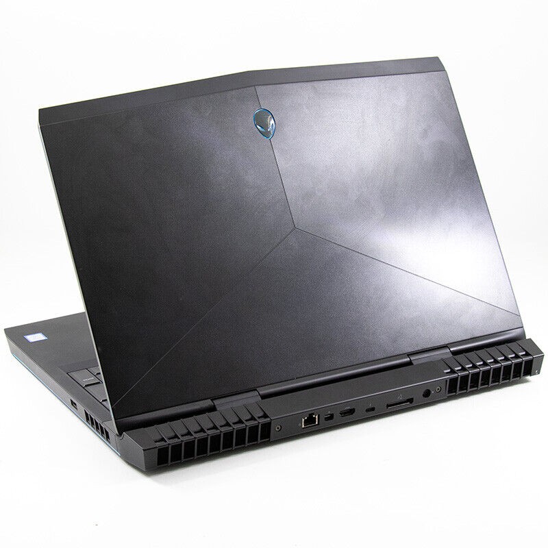 Alienware 17.3″ – Intel i7 – 16GB – NVIDIA GTX 1070 – 1TB HDD+256GB SSD – Black