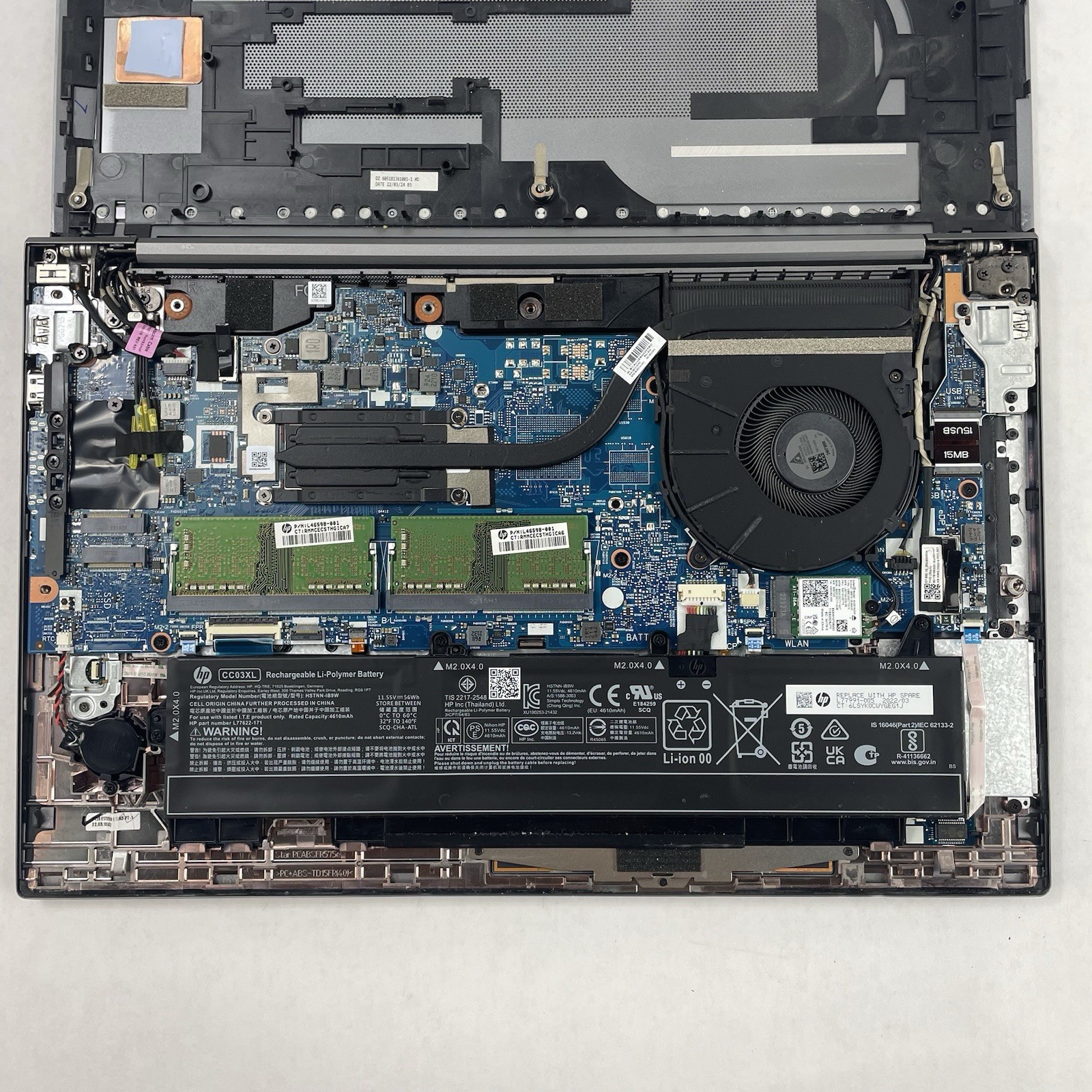 HP ZBook FireFly 15 G8 15.6″ i7-1165G7 2.8GHz 16GB RAM No SSD/OS/AC – Bad Corner
