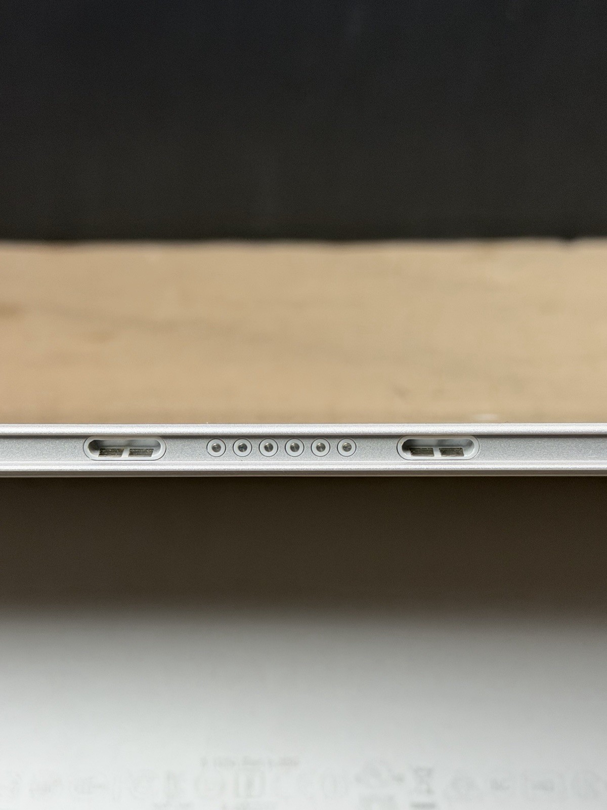 Microsoft Surface 1724 -128GB FOR PARTS REPAIR SHIPS FAST!