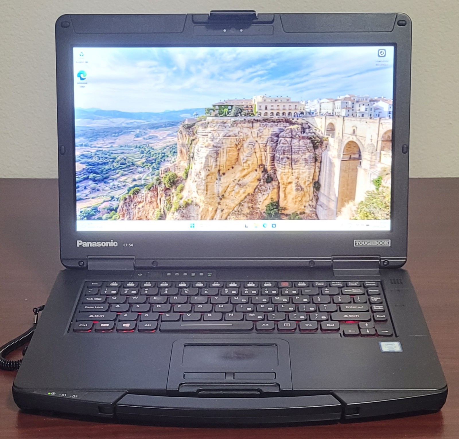 Panasonic ToughBook CF-54 MK3 Touch, i5-7300U 2.60GHz 16GB 512GB SSD Win 11 Pro