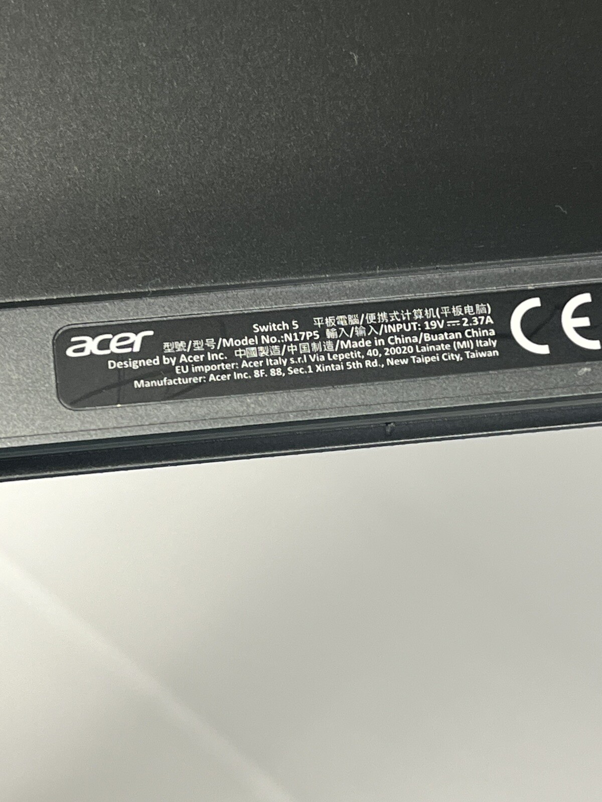 Acer Switch 5 N17P5 Intel Core i3-7130U 2.70GHZ 4GB RAM 128GB SSD #1