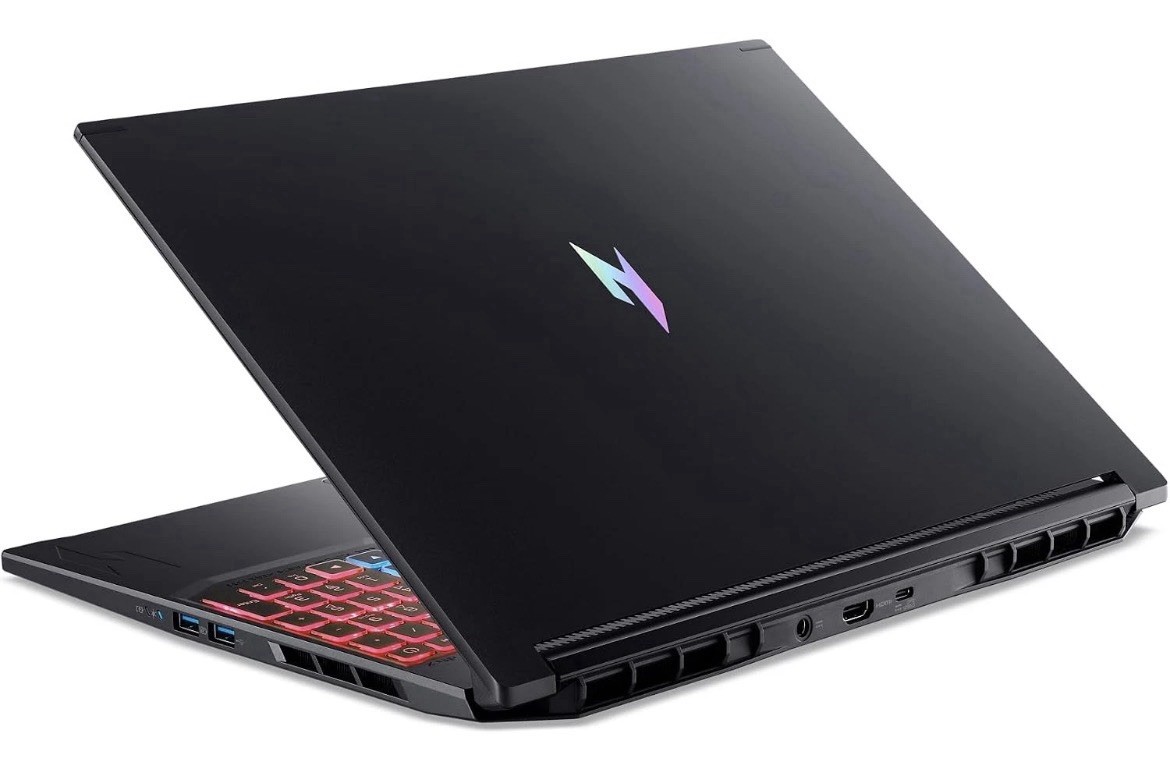 Acer Nitro V 16S 16″ AI Gaming AMD Ryzen 7 260 Processor RTX 5060 32GB DDR5 1TB