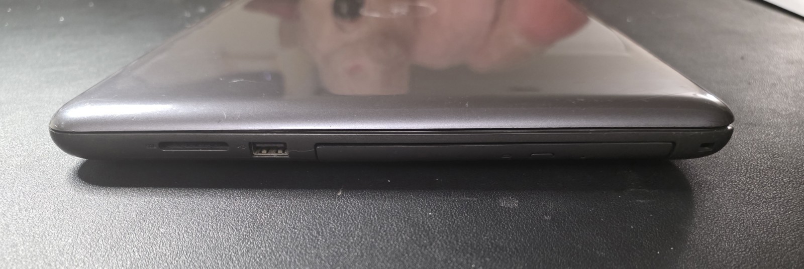 Dell Inspiron 15 5000 Series 15.6″, Intel Core i5 7th Gen 2.5 GHz. NO HDD or SSD